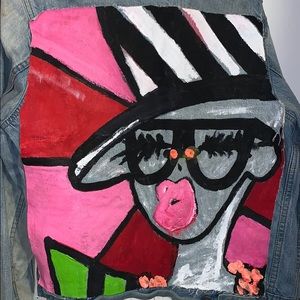 These pink lips Jean jacket 💕